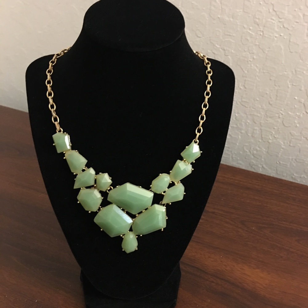 Vintage green stone necklace